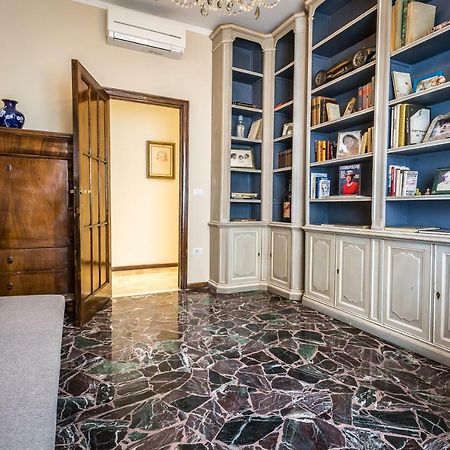 Ferrhouse Charm In Florence Two Lifts Екстер'єр фото